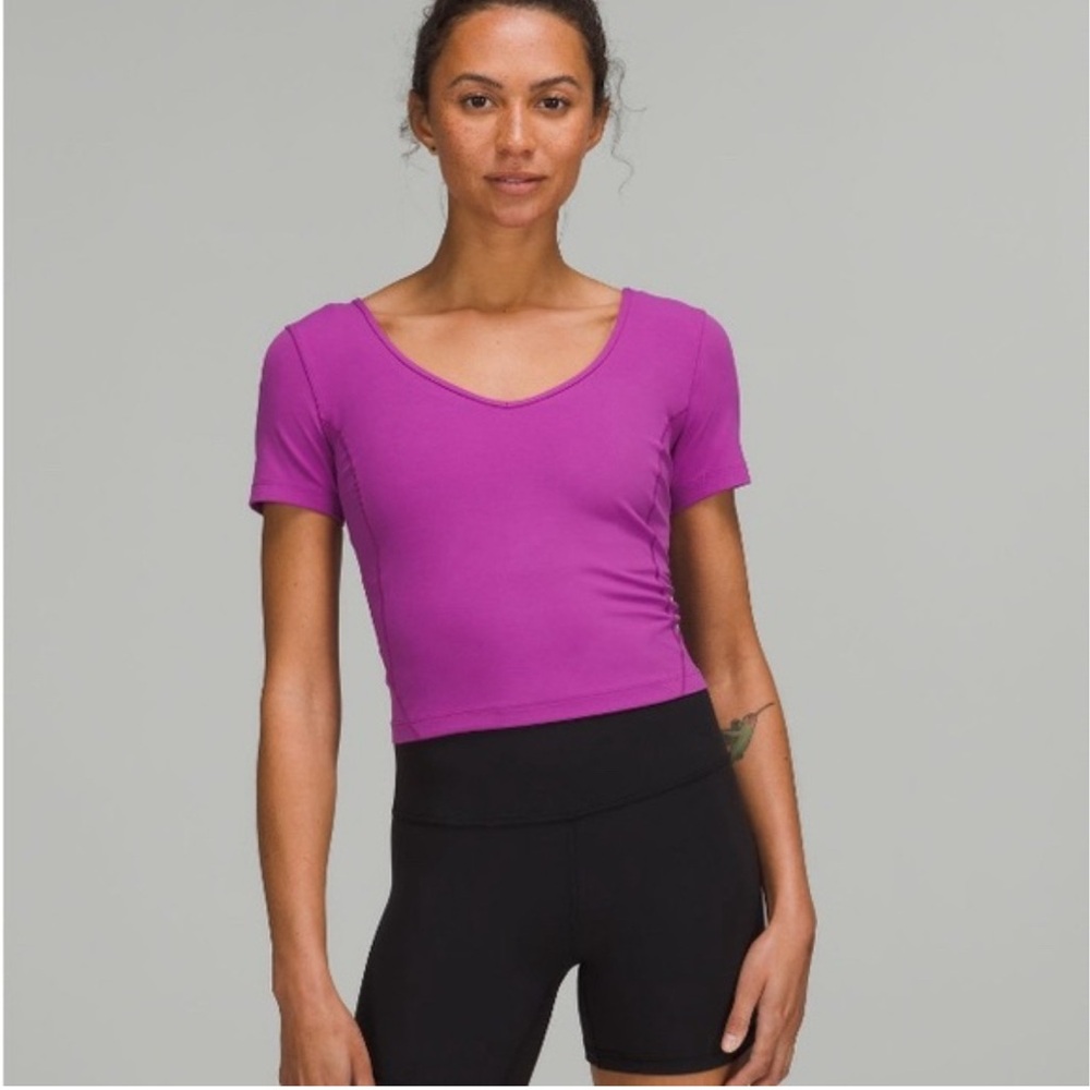 Lululemon Vivid Plum Set - Align Tee and 21” Align Leggings Size 6 - Picture 3 of 6